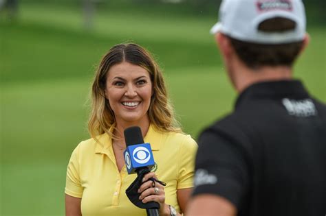 In pics: Golf reporter Amanda Balionis poses in。